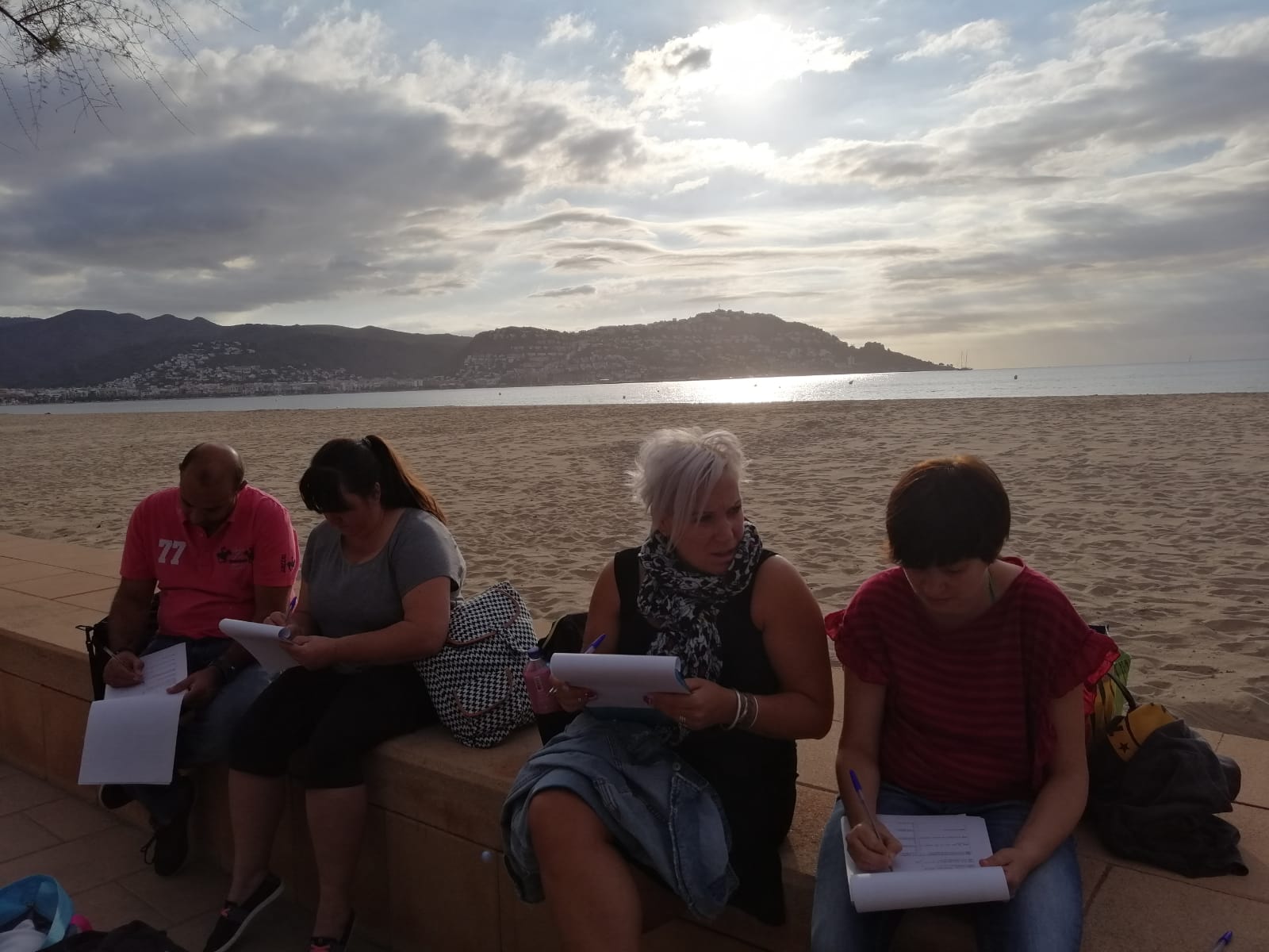 L'equip fent valoració de la prova